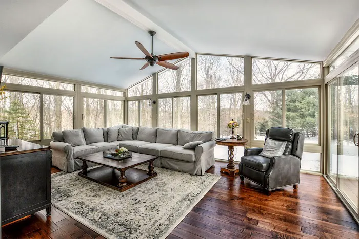 Valley Roofing & Exteriors Picture 10