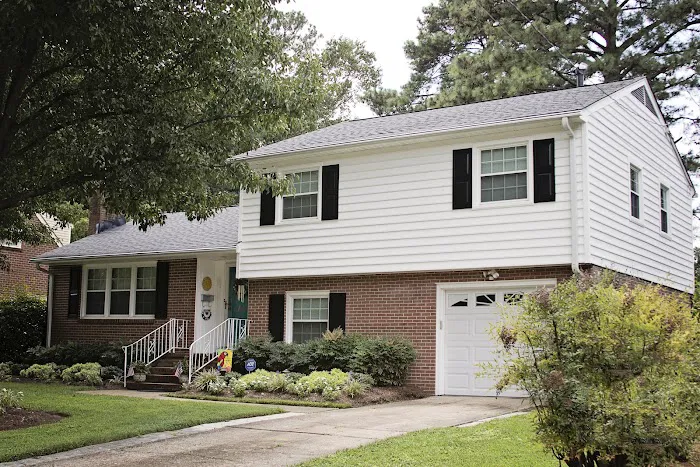 Pyramid Roofing Picture 9