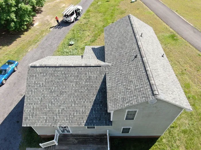 Walter D Witt Roofing Picture 2