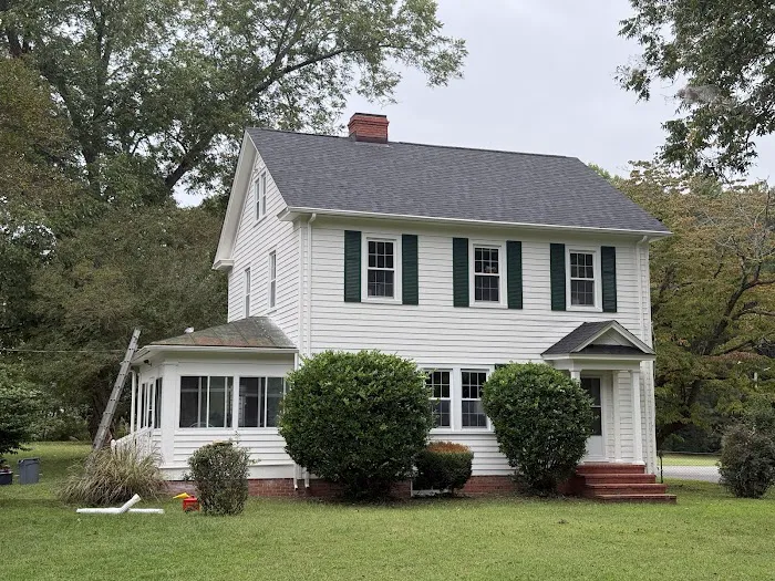 McDaniel Roofing LLC Picture 1