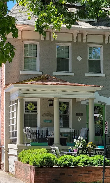 Lee Smith Master Roof Mechanic Picture 5