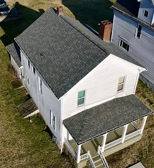 Slagle Roofing & Construction Picture 1