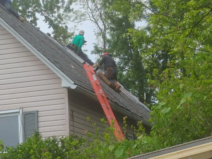 Slagle Roofing & Construction Picture 4