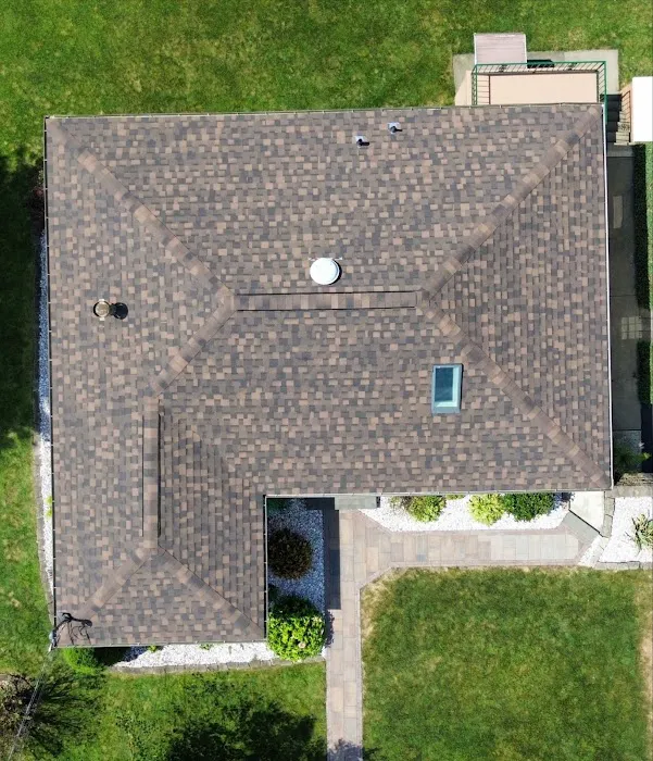 Nest Roofing & Gutters LLC Picture 6