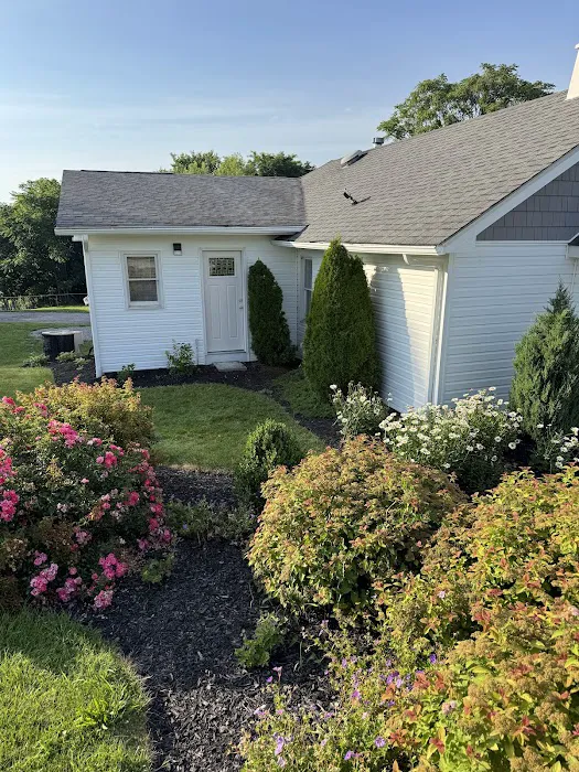 LatinUS Construction Picture 1