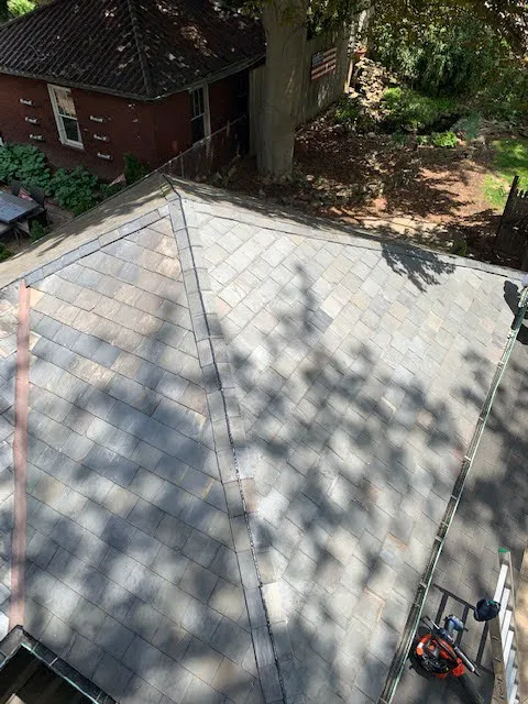 Roberts Roofing Co. Picture 4