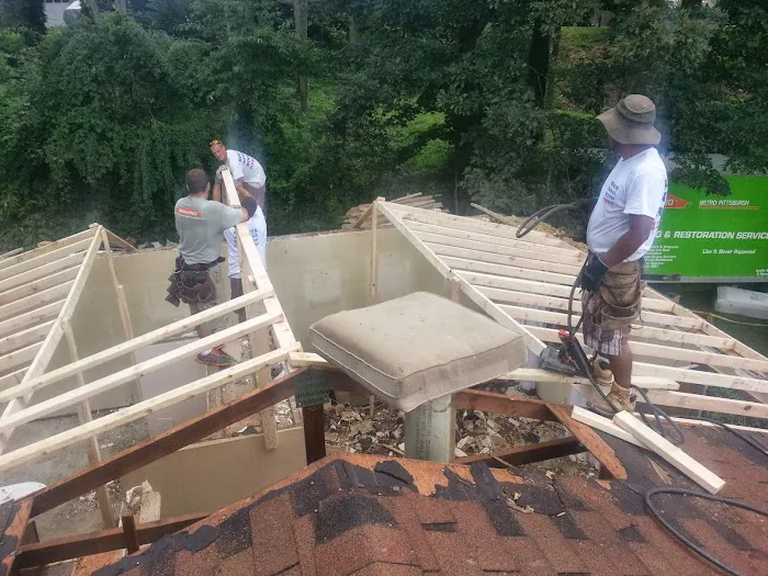 Roberts Roofing Co. Picture 2