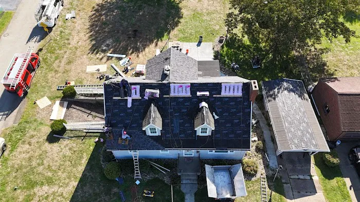 AR Roofing & Remodeling Picture 10