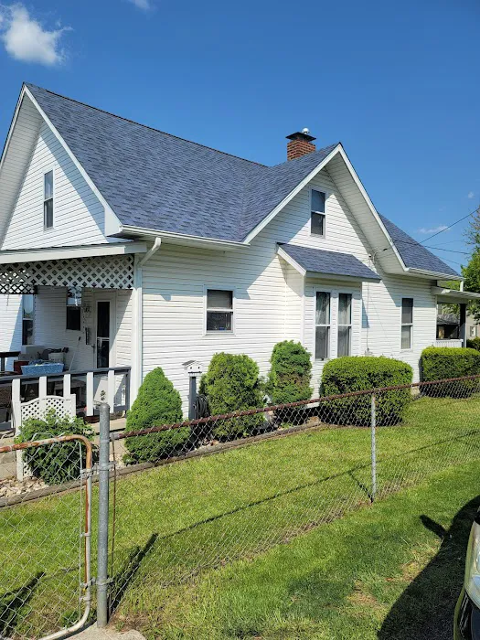 AR Roofing & Remodeling Picture 9