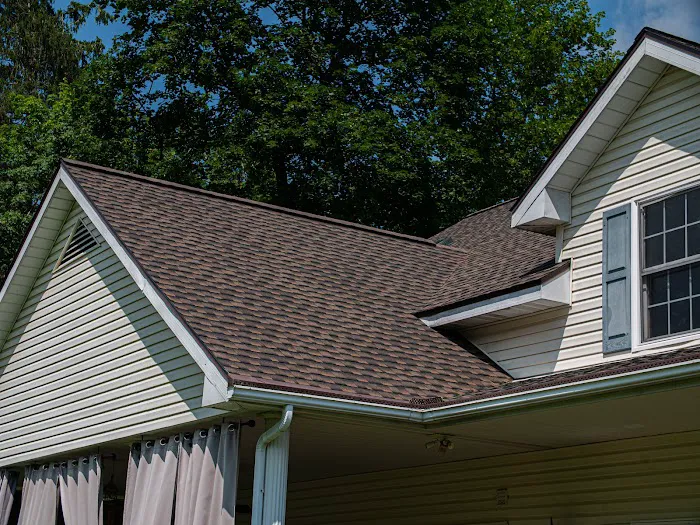 Bachman's Roofing & Solar Picture 3