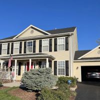 Holloway Roofing ico