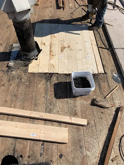 Baker Roofing Company Picture 1