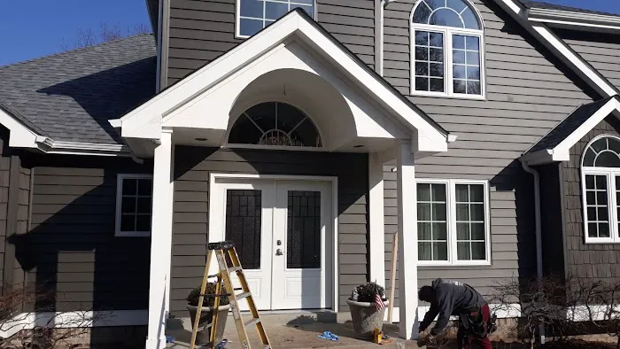 The VJ Crew Picture 2