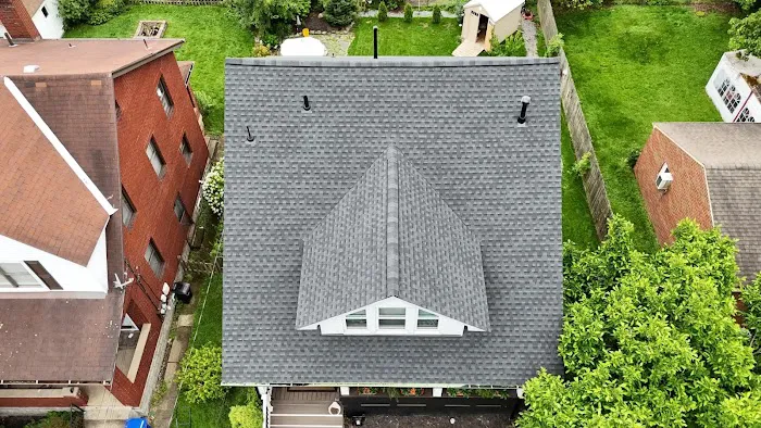 Gregor Roofing Picture 3