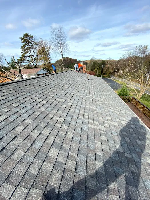 Elite Roofing LLC Picture 1