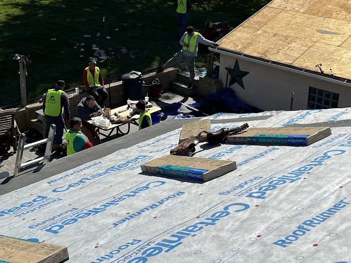 Sutherlands Exteriors LLC Picture 7