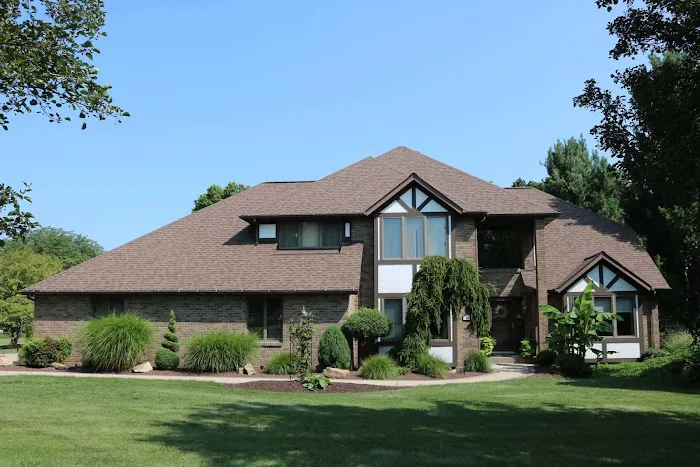 Doing It Right Roofing, Siding, Remodeling, LLC Picture 2