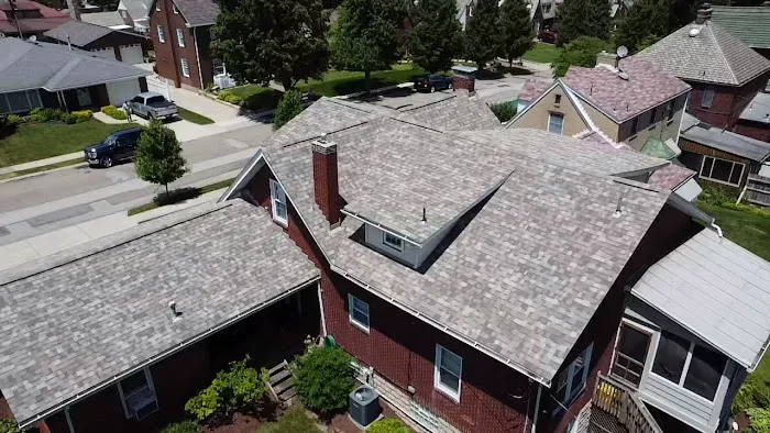 Whalen Exteriors Picture 10