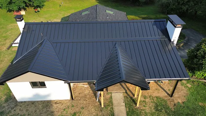 Whalen Exteriors Picture 8