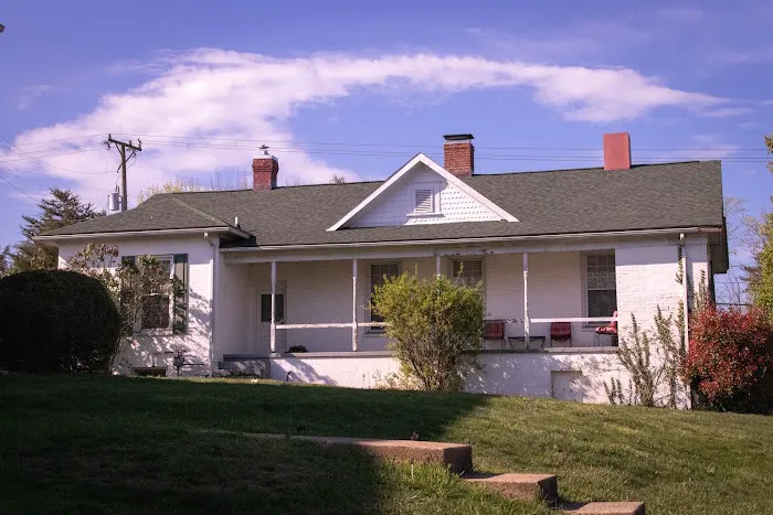 Senger Roofing LLC Picture 8