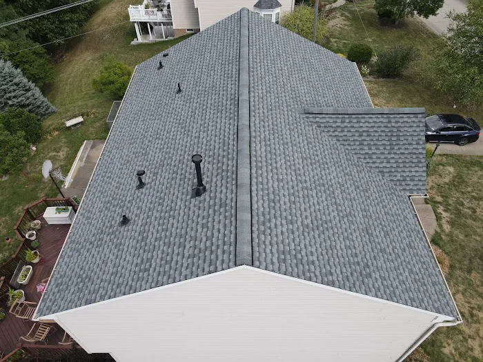 Resnick Roofing & Contracting Picture 1