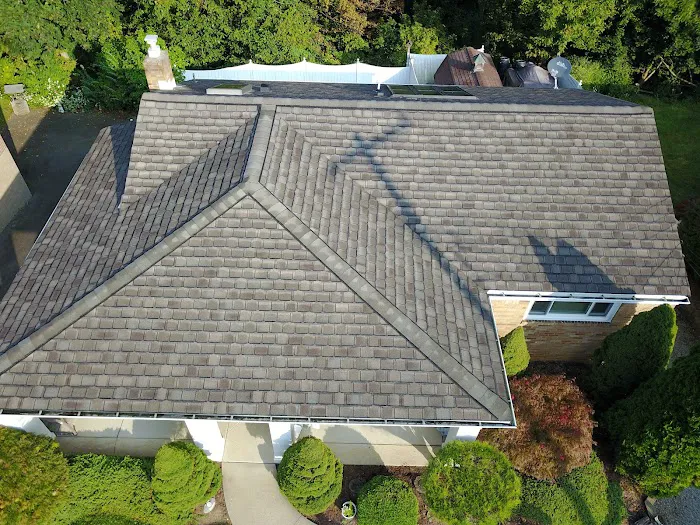 DeLuca Roofing, LLC Picture 2