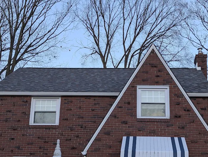 DeLuca Roofing, LLC Picture 4