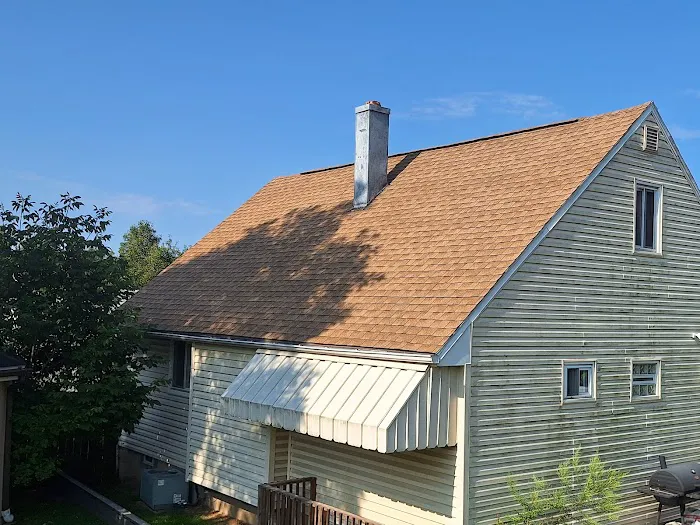 RMR Roofing & Contracting Picture 2