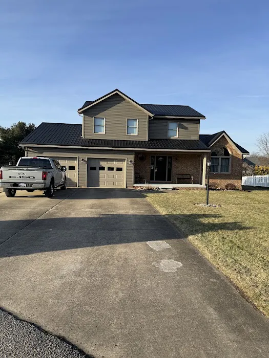 A to Z Roofing (Metal and Shingle) Picture 3