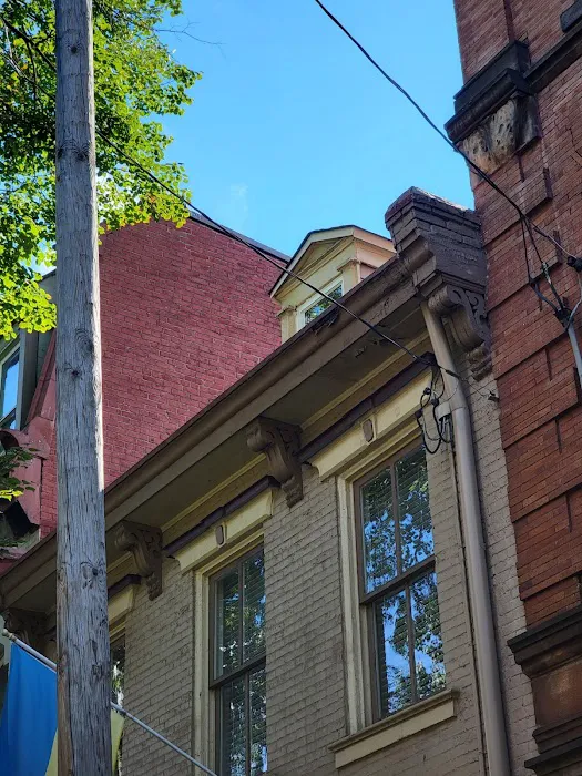 Yinzer Roofing and Contracting Picture 3