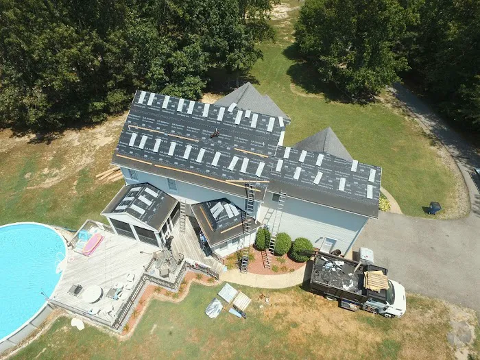 S. M. Sanderson Roofing & Gutters Inc. Picture 9