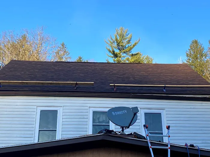 J an I roofing Picture 10