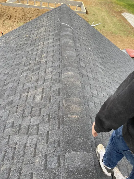 J an I roofing Picture 9