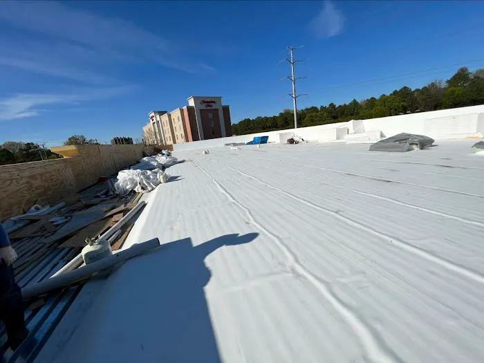 Tri City Maintenance and Roofing Picture 7