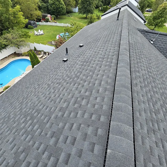 McClellands Contracting and Roofing, LLC Picture 7