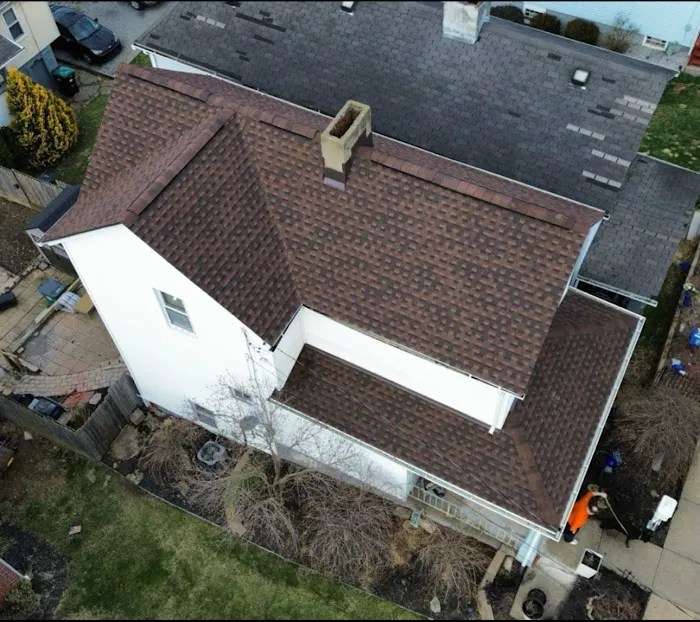 McClellands Contracting and Roofing, LLC Picture 2