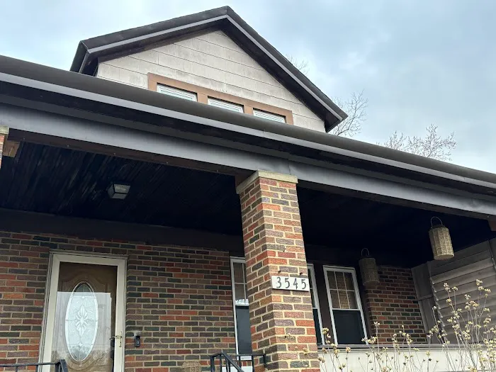 MC Roofing LLC Picture 1