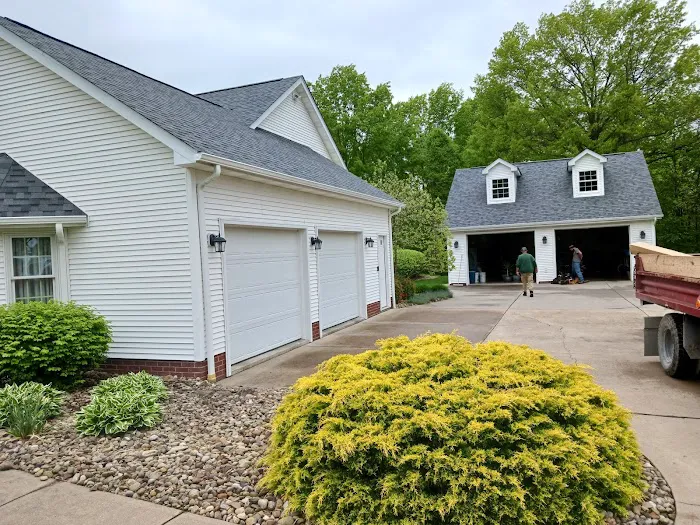 Summerville Brother roofing Picture 2