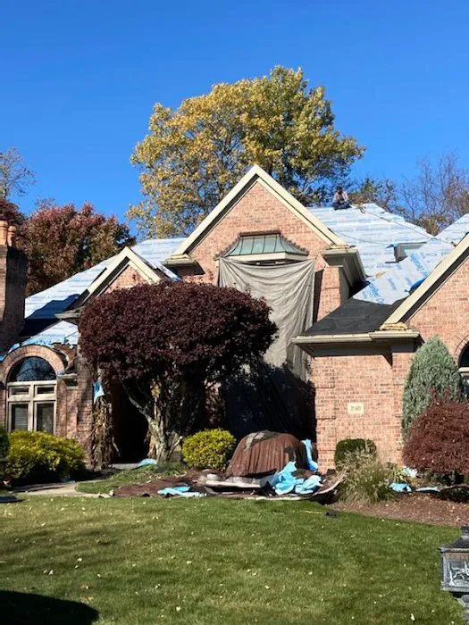 McChesney Lueck Roofing, LLC Picture 1