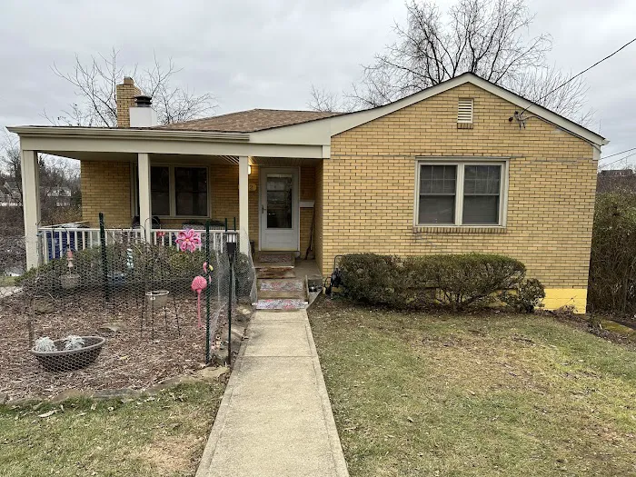 McChesney Lueck Roofing, LLC Picture 3