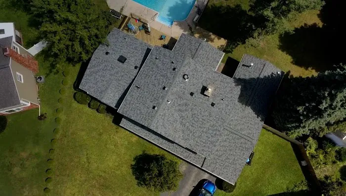 Oaks Roofing & Siding Picture 5