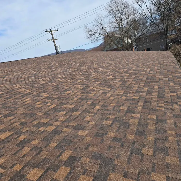 E & E Exteriors LLC Picture 7