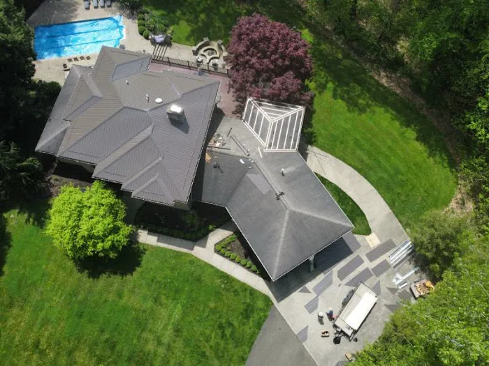 Miller's Roofing & Siding Picture 9