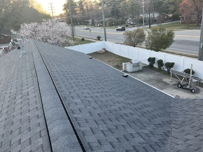 Pyramid Roofing Picture 5