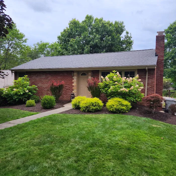 R&B Roofing and Remodeling Picture 5