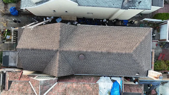 Power Roofing Downtown Brooklyn Picture 7