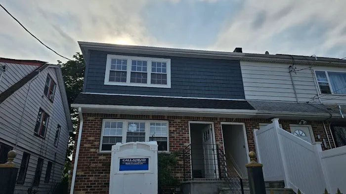 Power Roofing & Siding Contractor Picture 1