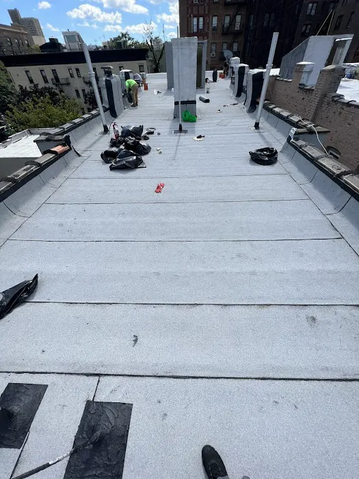 VEVA Roofing and Construction Picture 4