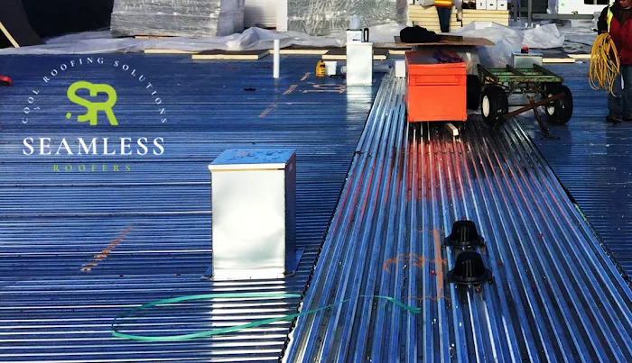 Seamless Roofers Picture 7