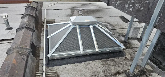 Hallock-Quality Roofing Picture 5